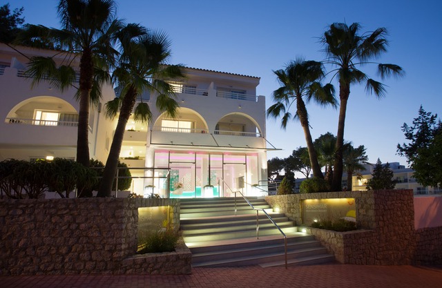 Grupotel Ibiza Beach Resort - Adults Only