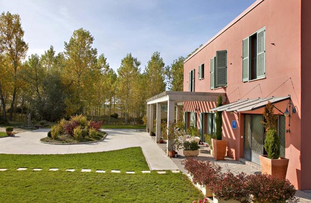 Hotel Santa Coloma Del Camino 