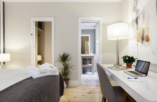 Newly renovated 2 bedroom design apartment in the center of Madrid