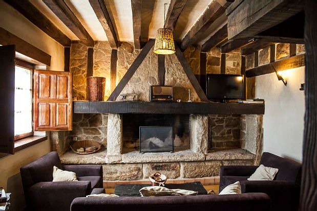 Self catering rural Pride for 4 people