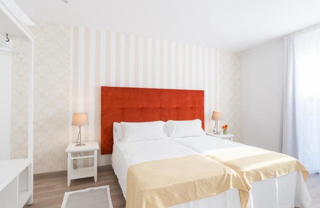 Urbe10 Atarazanas 1 Bedroom Apartment (III)