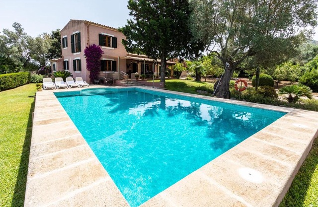 Villa Alzina 
