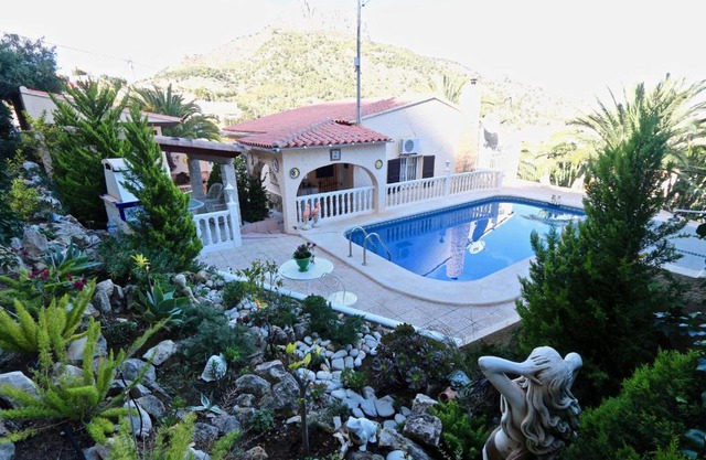 Villa in Maryvilla