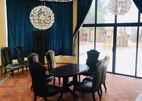 Sari Street Villa | درة العروس فلل القصر