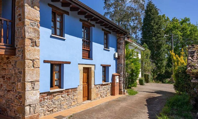 Cabranes Municipality Apartment | 100 m² Apartment ∙ 2 bedrooms ∙ 5 guests