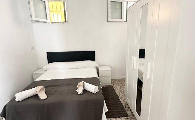 Carretera de Cadiz Resort | 110 m² Private room ∙ 1 bedroom ∙ 1 guest