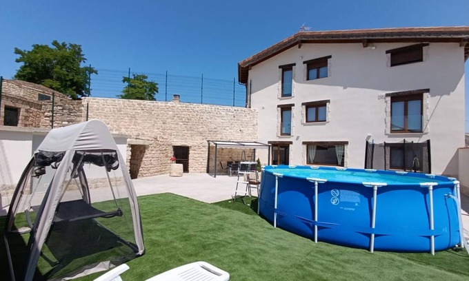 Revilla-Vallegera House | 116 m² House ∙ 6 bedrooms ∙ 16 guests