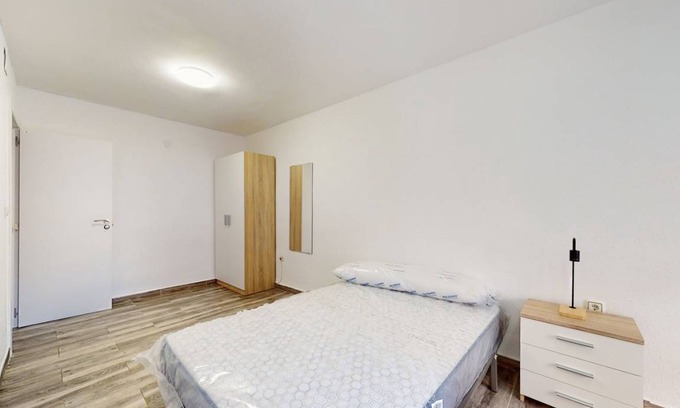 Catarroja Resort | 130 m² Private room ∙ 1 bedroom ∙ 1 guest