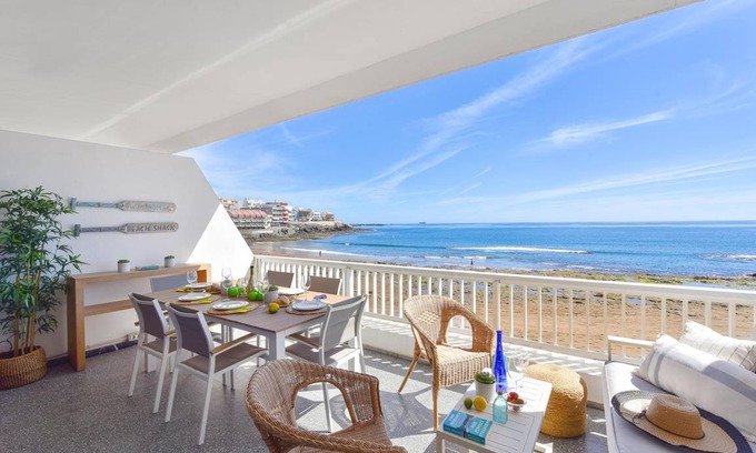 Melenara Apartment | 140 m² Apartment ∙ 3 bedrooms ∙ 6 guests