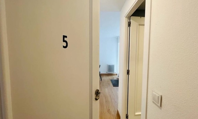 Tres Cantos Resort | 140 m² Private room ∙ 1 bedroom ∙ 1 guest