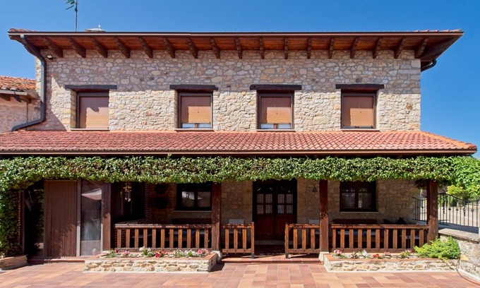 Tarilonte de la Pena House | 149 m² House ∙ 5 bedrooms ∙ 9 guests
