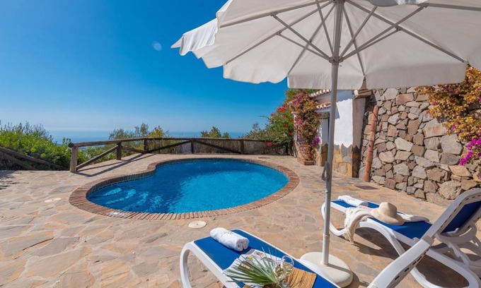 Competa House | 150 m² House ∙ 3 bedrooms ∙ 6 guests
