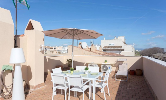 El Molinar House | 150 m² House ∙ 4 bedrooms ∙ 8 guests