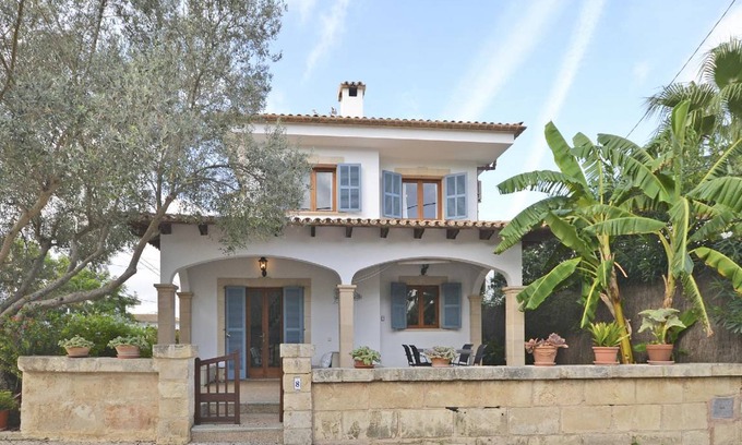 Marina Manresa House | 180 m² House ∙ 4 bedrooms ∙ 6 guests