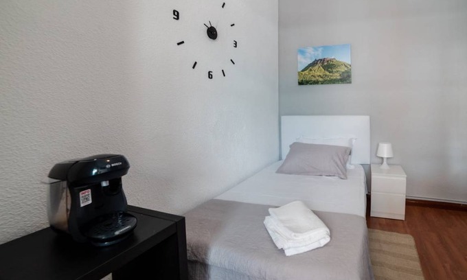 Alcala de Henares Resort | 180 m² Private room ∙ 1 bedroom ∙ 1 guest