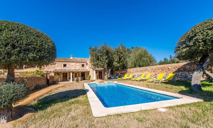 Costitx House | 184 m² House ∙ 3 bedrooms ∙ 6 guests