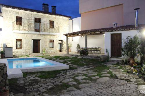 Segurilla House | 190 m² House ∙ 5 bedrooms ∙ 12 guests
