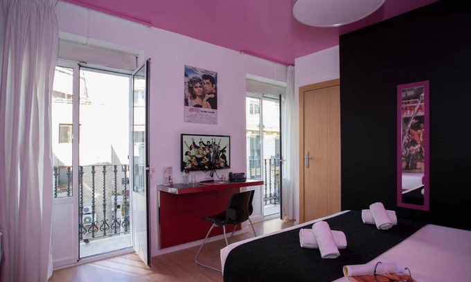 Sant Francesc Apartment | 25 m² Serviced apartment ∙ 127 guests