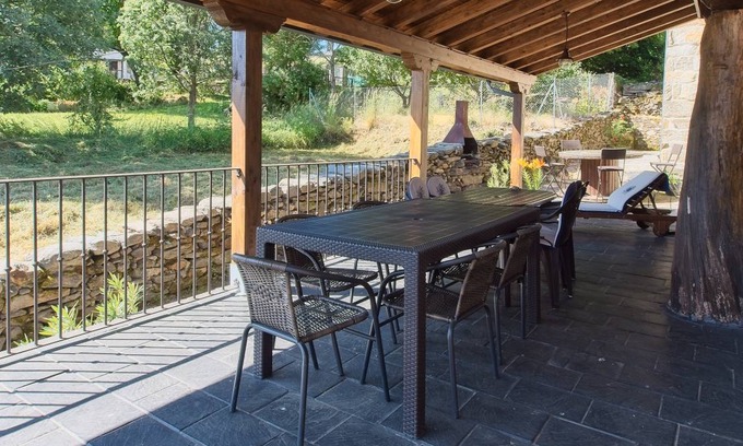 San Justo House | 250 m² House ∙ 5 bedrooms ∙ 12 guests