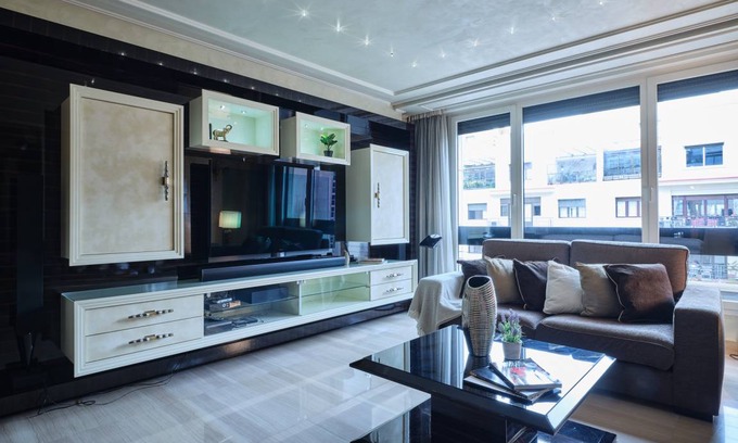 Goya Apartment | 252 m² Apartment ∙ 3 bedrooms ∙ 5 guests