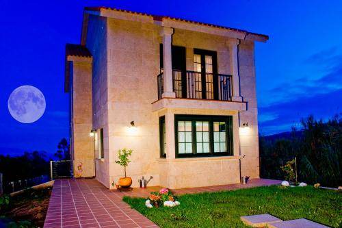 Donon House | 280 m² House ∙ 4 bedrooms ∙ 8 guests