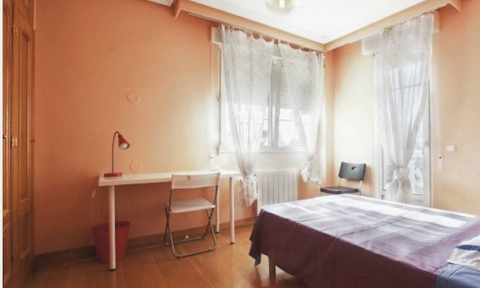 Villaviciosa de Odon Resort | 300 m² Private room ∙ 1 bedroom ∙ 6 guests