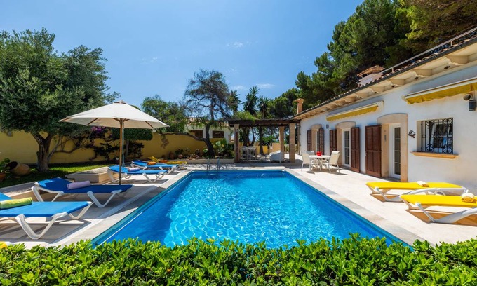 Provensals Villa | 300 m² Villa ∙ 4 bedrooms ∙ 8 guests