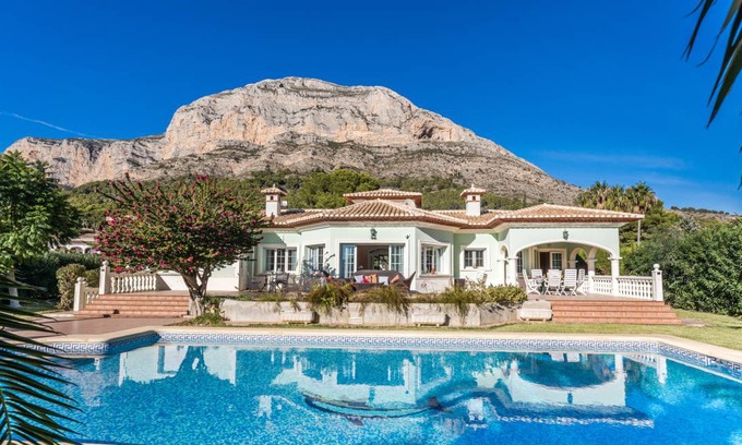 Montgo de Toscamar Villa | 330 m² Villa ∙ 3 bedrooms ∙ 6 guests