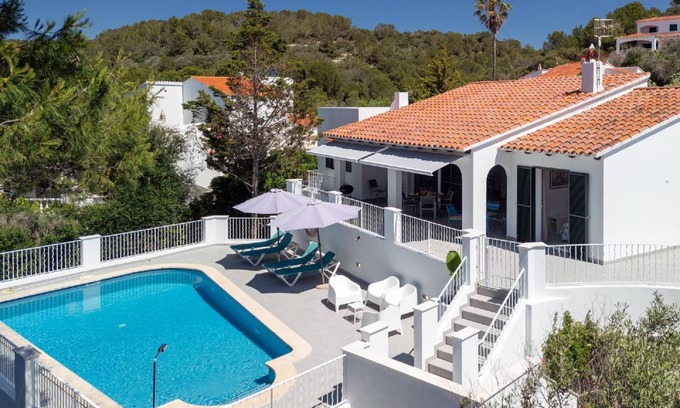 Sant Tomas House | 332 m² House ∙ 3 bedrooms ∙ 6 guests