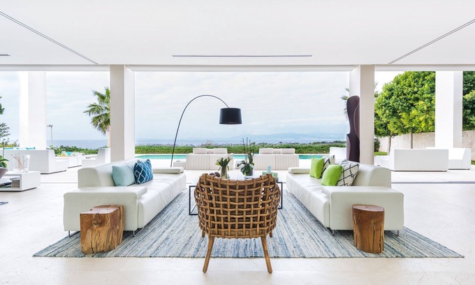 Son Veri Nou Villa | 4 bedrooms villa in front of the sea with lift, garage and garden