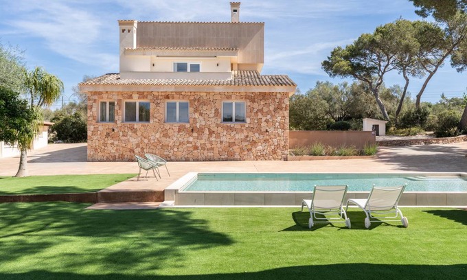 l'Aranjassa Villa | 450 m² Villa ∙ 4 bedrooms ∙ 8 guests