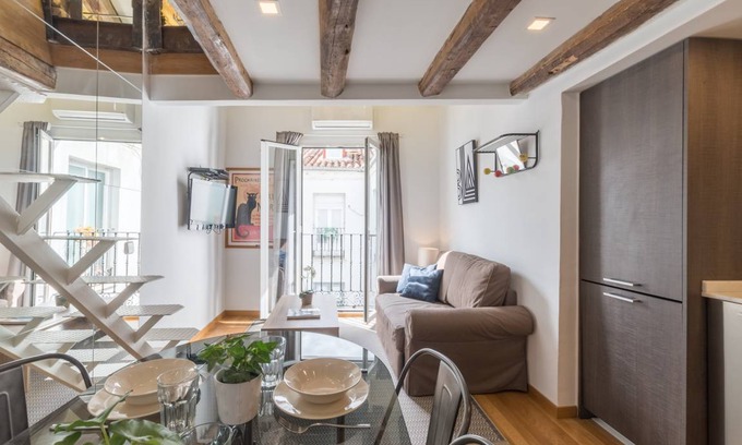 Chueca Apartment | 50 m² Apartment ∙ 1 bedroom ∙ 4 guests