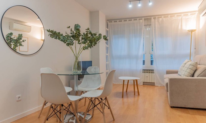 Gaztambide Apartment | 50 m² Apartment ∙ 1 bedroom ∙ 4 guests