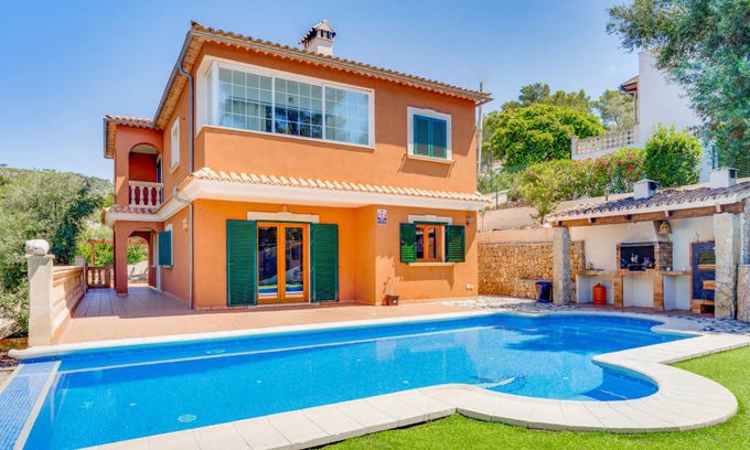 Portals Nous Villa | 500 m² Villa ∙ 5 bedrooms ∙ 11 guests