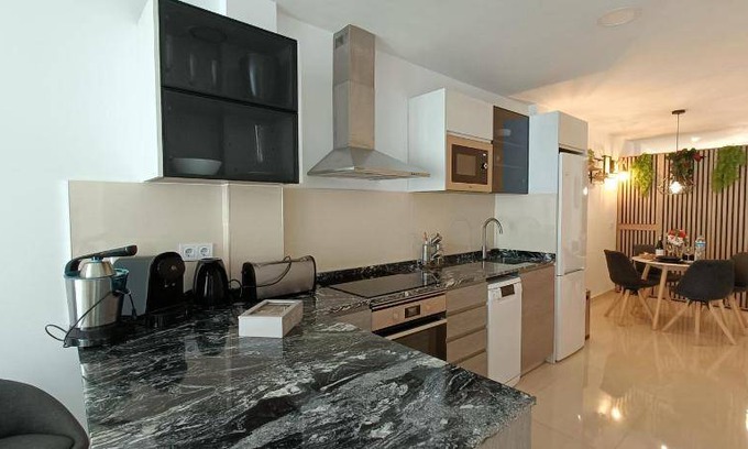 La Malva-rosa Apartment | 60 m² Apartment ∙ 1 bedroom ∙ 4 guests