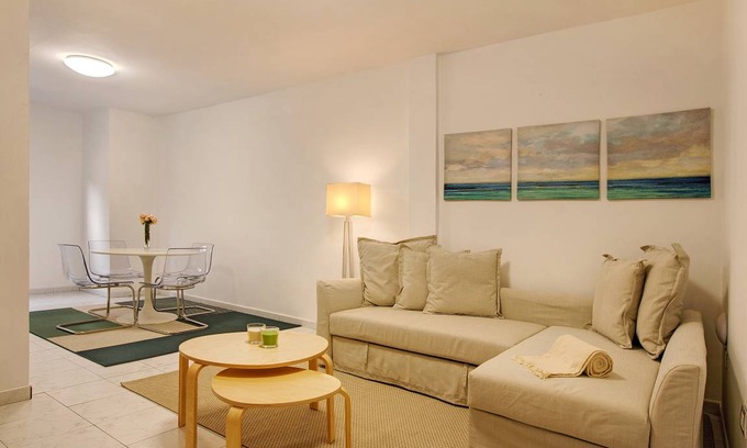 Cruce de Arinaga Apartment | 65 m² Apartment ∙ 2 bedrooms ∙ 4 guests