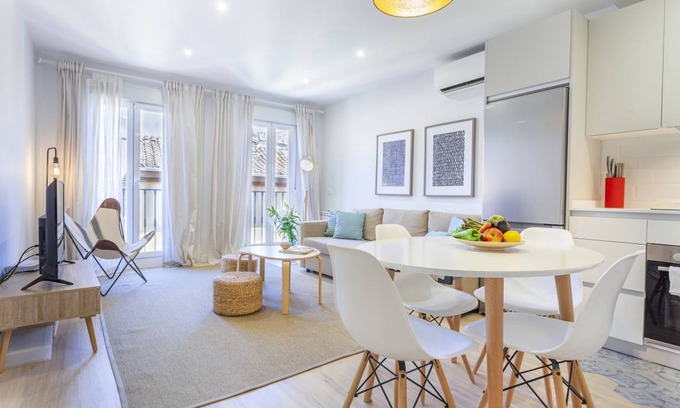 Justicia Apartment | 70 m² Apartment ∙ 2 bedrooms ∙ 6 guests