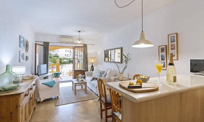 Aduanas Apartment | 75 m² Apartment ∙ 1 bedroom ∙ 3 guests