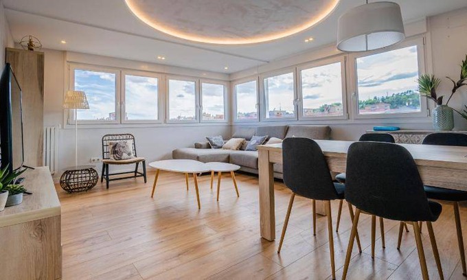 Burgos Apartment | 80 m² Apartment ∙ 2 bedrooms ∙ 6 guests
