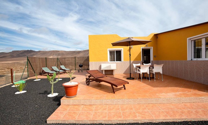 Antigua House | 80 m² House ∙ 3 bedrooms ∙ 6 guests