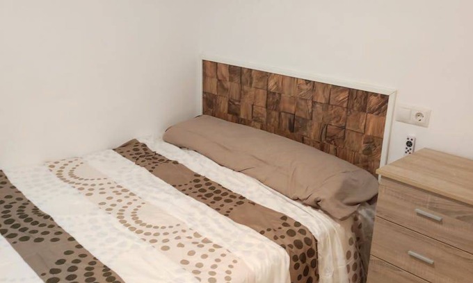 Patraix Resort | 90 m² Private room ∙ 1 bedroom ∙ 1 guest