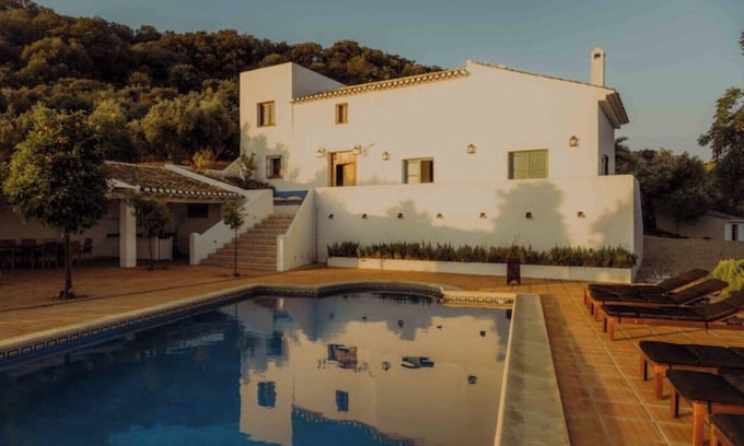 Iznajar Other | A picturesque Andalucian farmhouse