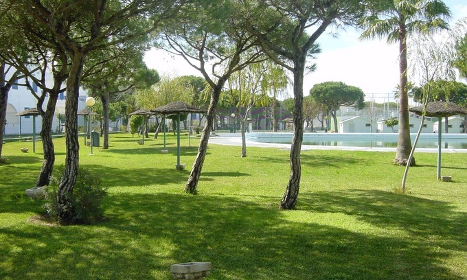 Chiclana de la Frontera Apartment | Apartment Red de Almadraba, close to the beach and pool