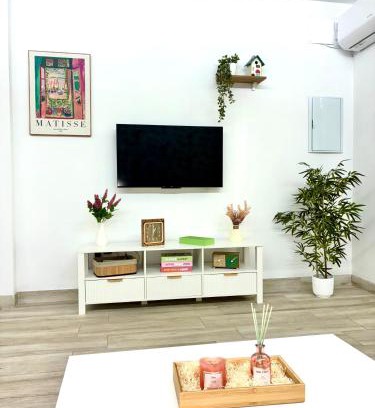 Ciudad Jardin Apartment | Aroca loft