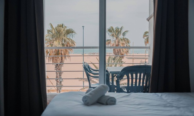 El Cabanyal Hostel | Barraca Suites