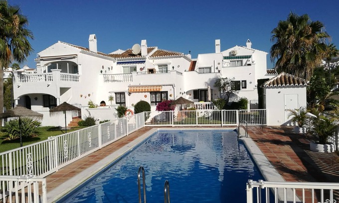 Oasis del Capistrano House | Baytree Villa Nerja