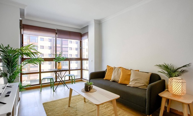 Rejas Apartment | Charming Madrid Airport I
