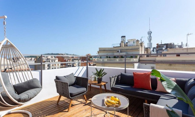 L'Antiga Esquerra de l'Eixample Apartment | 90 m² Apartment ∙ 4 bedrooms ∙ 6 guests