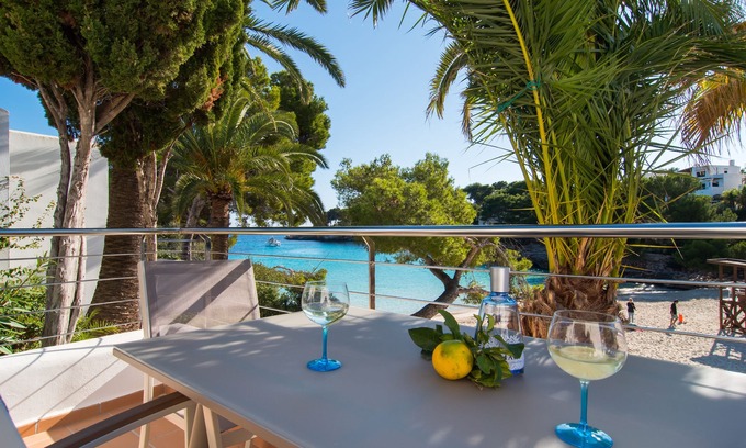 Cala d'Or House | First line of the beach