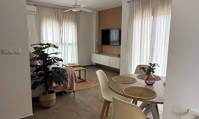 Oliva Apartment | Holiday apt offer